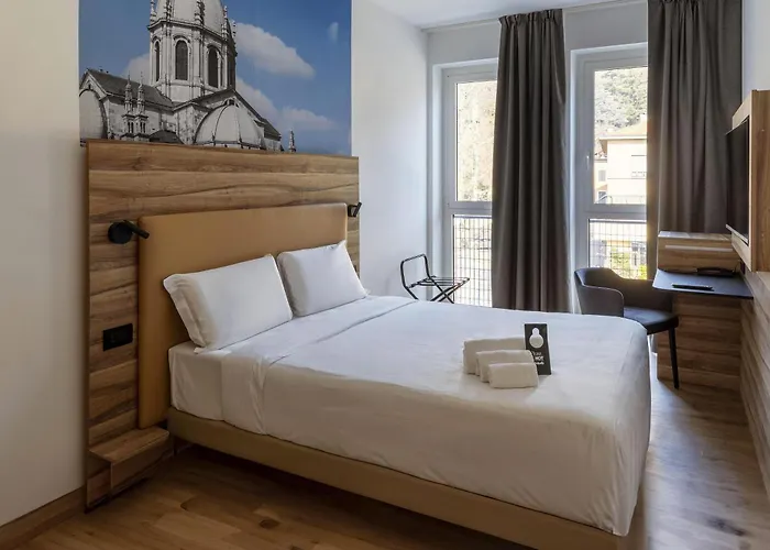 Otel Baradello 3*